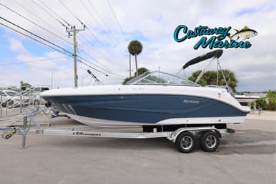 BOATZON | Hurricane SunDeck 235 OB 2026
