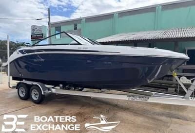 BOATZON | Hurricane SunDeck 235 OB 2026
