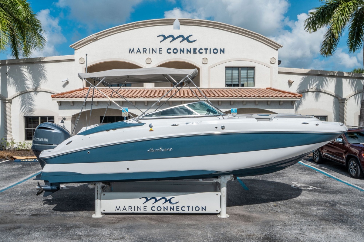 2026 Hurricane SunDeck 2400 OB - Sold Boat