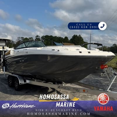 BOATZON | Hurricane SunDeck 2400 OB 2026