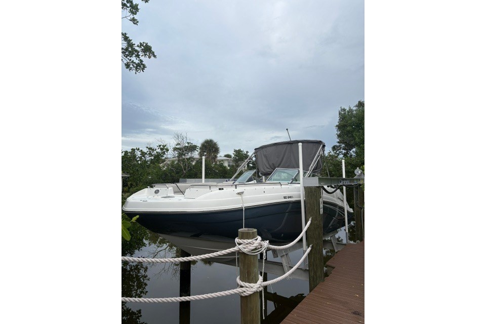 2022 Hurricane SunDeck 2486 OB - Sold Boat