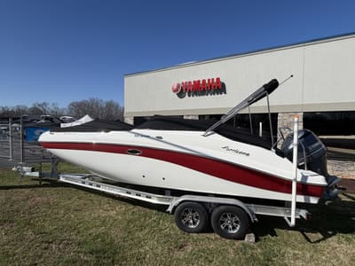 BOATZON | Hurricane SunDeck 2486 OD 2021