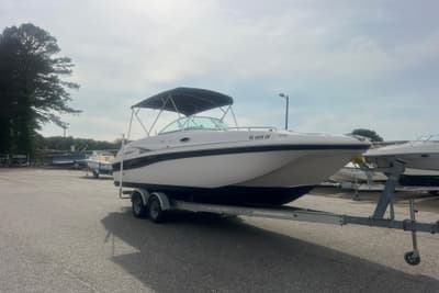 BOATZON | Hurricane SunDeck 260 OB 2002 BOATZON | Hurricane SunDeck 260 OB 2002