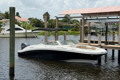 BOATZON | Hurricane SunDeck 2690 OB 2015