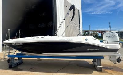 BOATZON | Hurricane SunDeck Sport 185 OB 2021 BOATZON | Hurricane SunDeck Sport 185 OB 2021