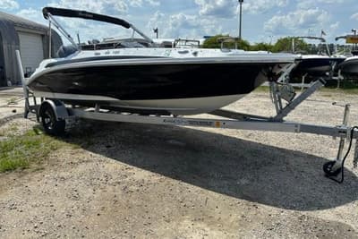 BOATZON | Hurricane SunDeck Sport 185 OB 2021 BOATZON | Hurricane SunDeck Sport 185 OB 2021
