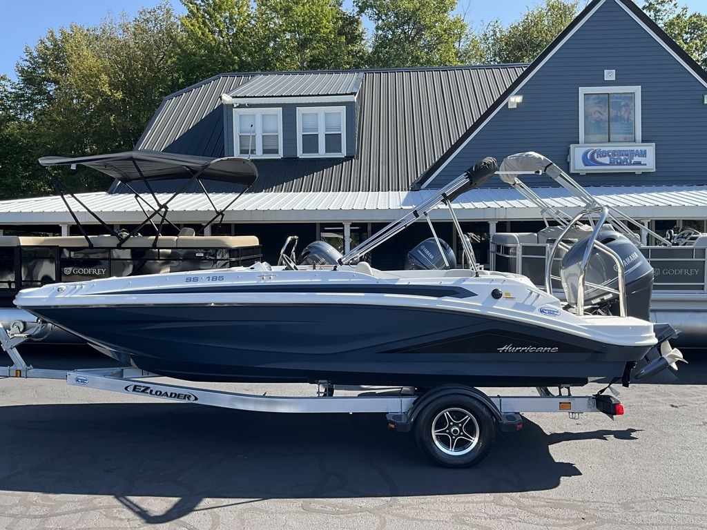 2025 Hurricane SunDeck Sport 185 OB - Sold Boat
