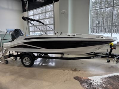 BOATZON | Hurricane SunDeck Sport 185 OB 2026