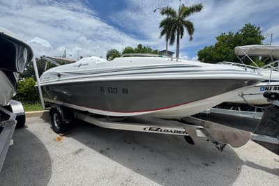 BOATZON | Hurricane SunDeck Sport 188 OB 2013