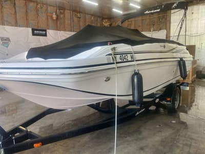 BOATZON | Hurricane SunDeck Sport 188 OB 2015