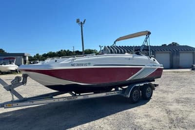 BOATZON | Hurricane SunDeck Sport 188 OB 2016
