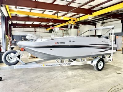 BOATZON | Hurricane SunDeck Sport 188 OB 2022 BOATZON | Hurricane SunDeck Sport 188 OB 2022