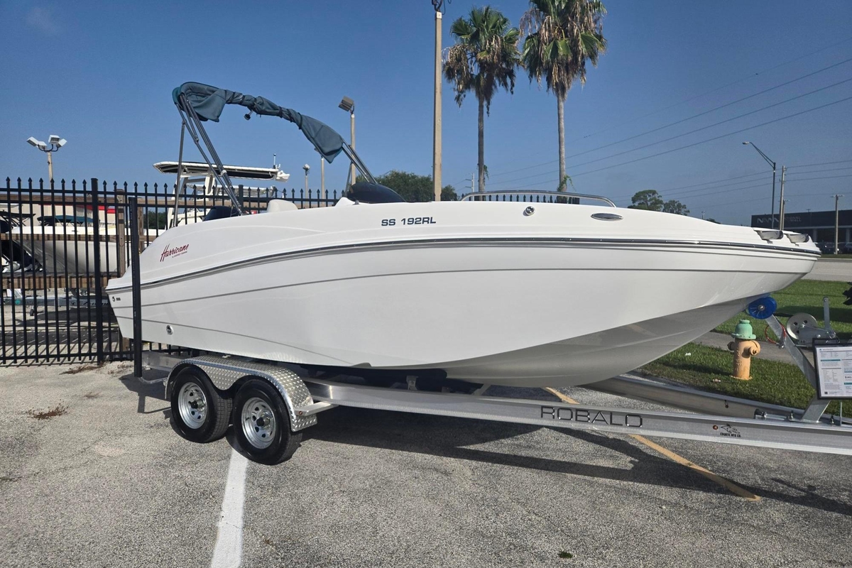 2022 Hurricane SunDeck Sport 192 RL OB - Sold Boat