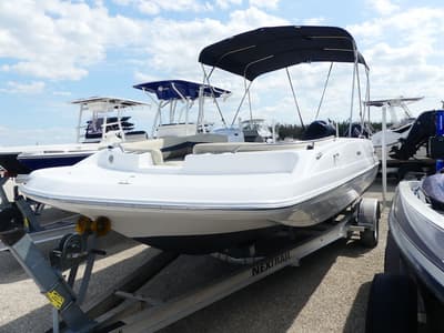 BOATZON | Hurricane SunDeck Sport 201 2020