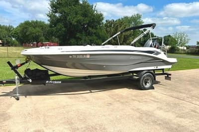 BOATZON | Hurricane SunDeck Sport 205 OB 2021