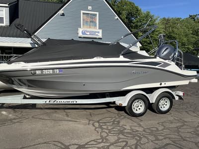 BOATZON | Hurricane SunDeck Sport 205 OB 2022