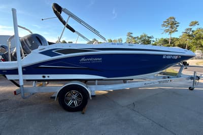 BOATZON | Hurricane SunDeck Sport 205 OB 2022