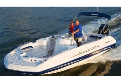 BOATZON | Hurricane SunDeck Sport 231 OB 2011 BOATZON | Hurricane SunDeck Sport 231 OB 2011