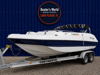 BOATZON | Hurricane SunDeck Sport 232 OB 2015
