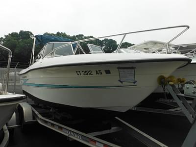 BOATZON | Hydra-Sports 2000 DC 1996