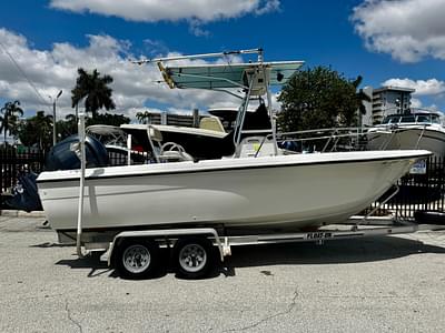 BOATZON | Hydra-Sports 212 CC 2002 BOATZON | Hydra-Sports 212 CC 2002