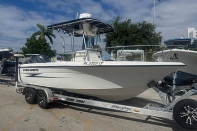 BOATZON | Hydra-Sports 212 CC 2002