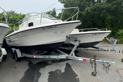 BOATZON | Hydra-Sports 212 Seahorse WA 2000