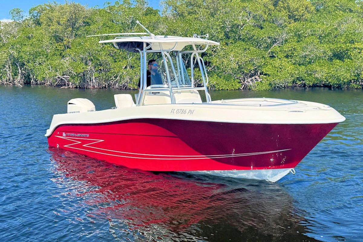 2012 Hydra-Sports 2300 CC - Sold Boat