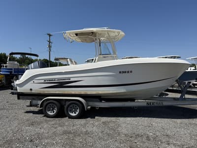 BOATZON | Hydra Sports 2300 CC 2012 BOATZON | Hydra Sports 2300 CC 2012