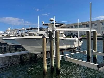 BOATZON | Hydra-Sports 2400 CC Vector 2004 BOATZON | Hydra-Sports 2400 CC Vector 2004