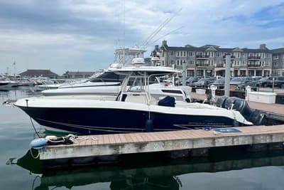 BOATZON | Hydra-Sports 3000 CC 2012
