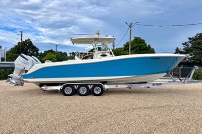 BOATZON | Hydra-Sports 3400 CC 2012