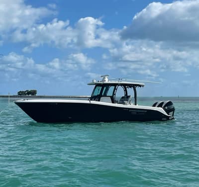 BOATZON | Hydra-Sports 3400 CC 2015