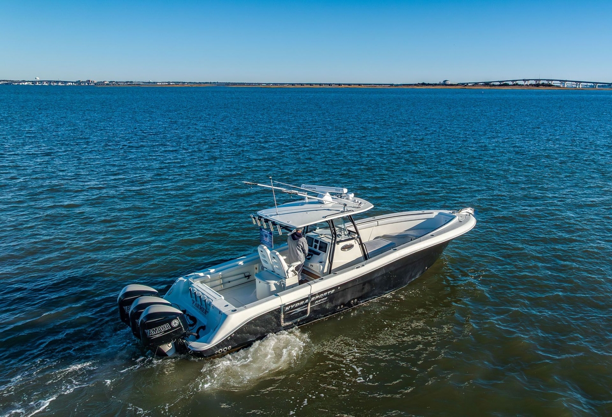 2015 Hydra-Sports 3400 Center Console - Sold Boat