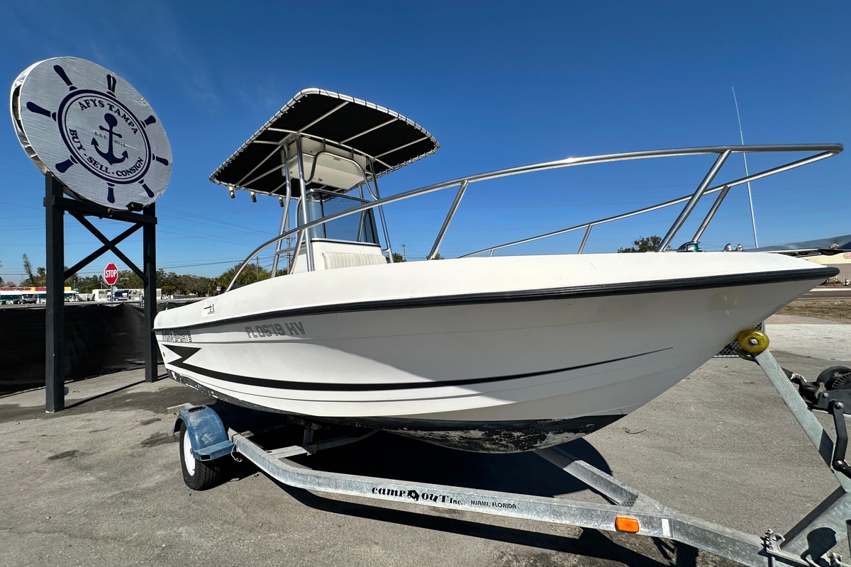 1993 Hydra-Sports Bay Bolt 1900 - Sold Boat