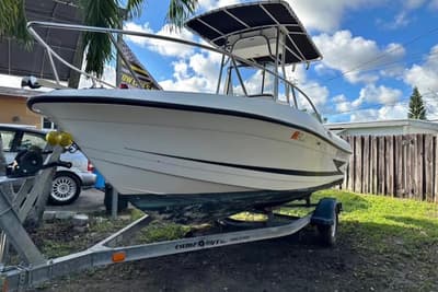 BOATZON | Hydra-Sports Bay Bolt 1900 1993