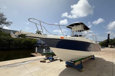 BOATZON | Hydra-Sports Lightning 230 CC 2005 BOATZON | Hydra-Sports Lightning 230 CC 2005