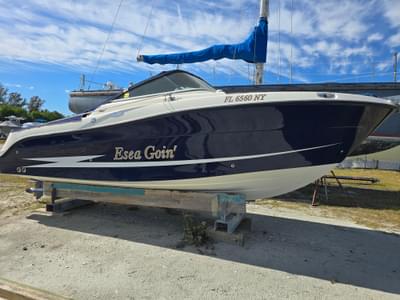 BOATZON | Hydra-Sports Vector 2200 DC 2008