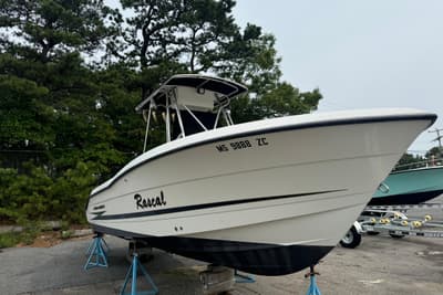 BOATZON | Hydra-Sports Vector 2400 CC 2004 BOATZON | Hydra-Sports Vector 2400 CC 2004