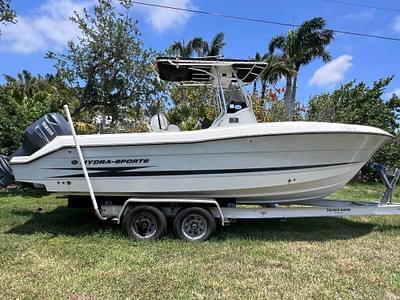 BOATZON | Hydra-Sports Vector 2400 CC 2005 BOATZON | Hydra-Sports Vector 2400 CC 2005