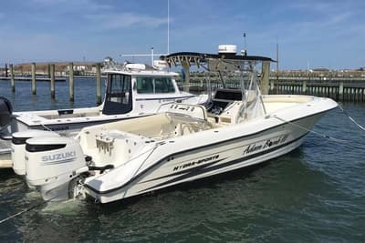 BOATZON | Hydra-Sports Vector 2800 CC 2003