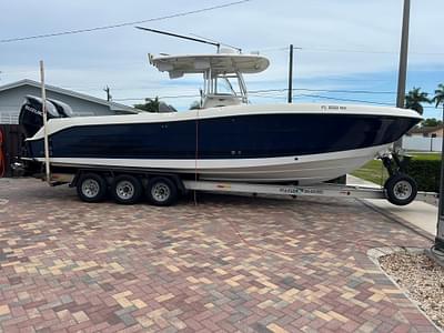 BOATZON | Hydra-Sports Vector 2900 CC 2006