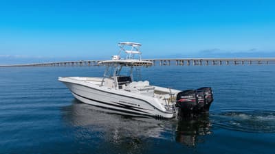 BOATZON | Hydra-Sports Vector 3300 CC 2004 BOATZON | Hydra-Sports Vector 3300 CC 2004