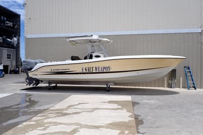 BOATZON | Hydra-Sports Vector 3300 CC 2005