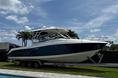 BOATZON | Hydra-Sports Vector 3300 VX 2005