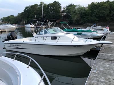 BOATZON | HydraSports 235WA Hydra Sports with Suzuki DF250TX 2001 4 Stroke 2000 BOATZON | HydraSports 235WA Hydra Sports with Suzuki DF250TX 2001 4 Stroke 2000