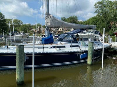 BOATZON | Hylas 44 1990