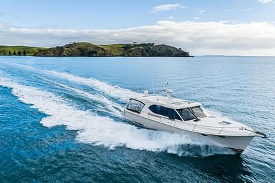 BOATZON | Hylas M49 2025 BOATZON | Hylas M49 2025