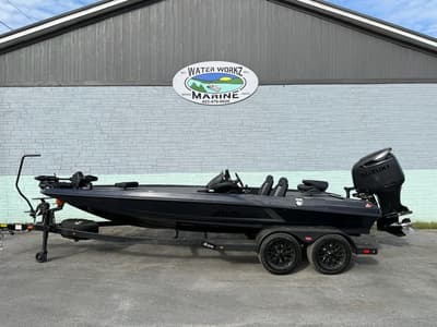 BOATZON | iKon Boats LXE20 2026