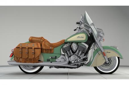 2017 Indian Motorcycle Indian Motorcycle CHIEF VINTAGE WILLOW GREEN  CREAM 49ST Vintage 2017 - Sold Boat